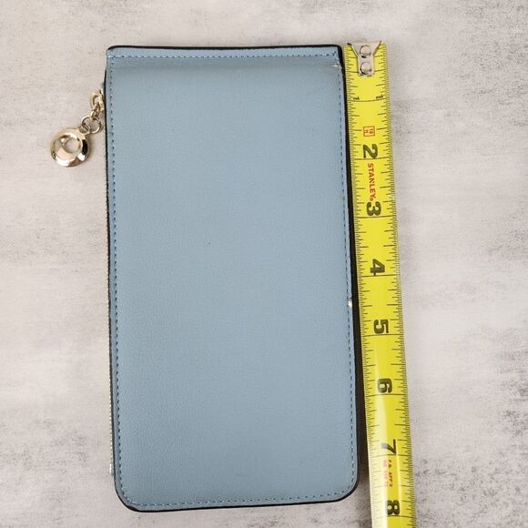 LightâSky Blue 20 Slot Card Holder With Zippered Pouch - Picture 8 of 8